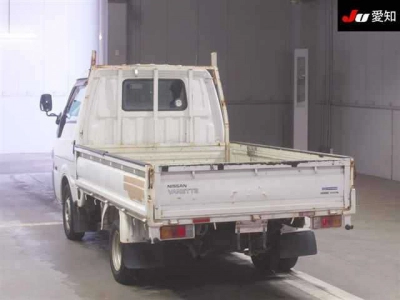 NISSAN VANETTE TRUCK