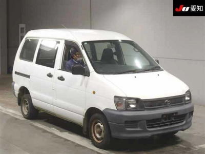 TOYOTA TOWN ACE VAN