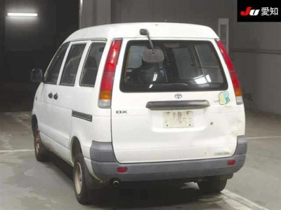 TOYOTA TOWN ACE VAN