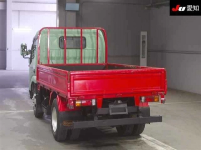TOYOTA DYNA TRUCK