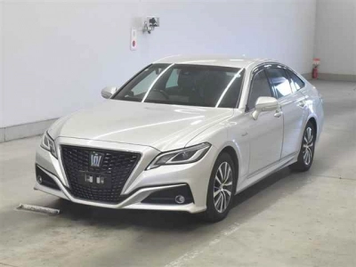 TOYOTA CROWN HYBRID