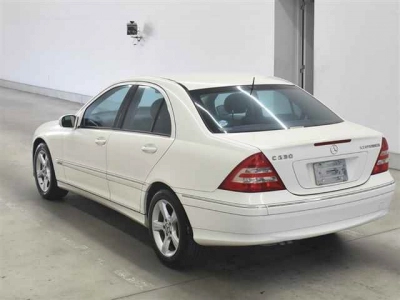 MERCEDES BENZ C CLASS