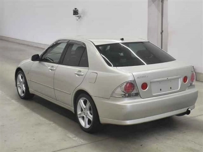TOYOTA ALTEZZA