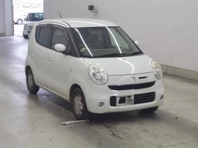 SUZUKI MRWAGON