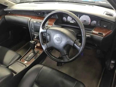 NISSAN LAUREL