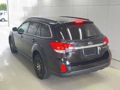 SUBARU OUTBACK
