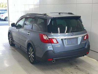 SUBARU EXIGA CROSSOVER 7