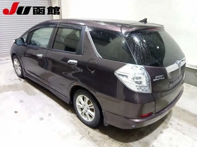 HONDA FIT SHUTTLE