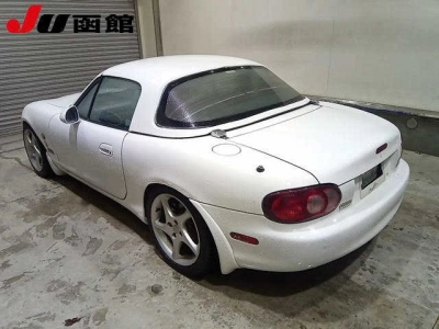 MAZDA ROADSTER