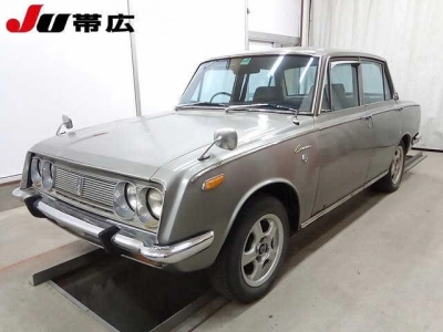 TOYOTA CORONA