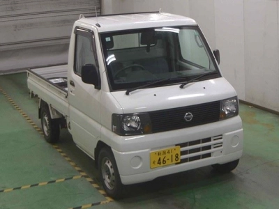 NISSAN CLIPPER TRUCK