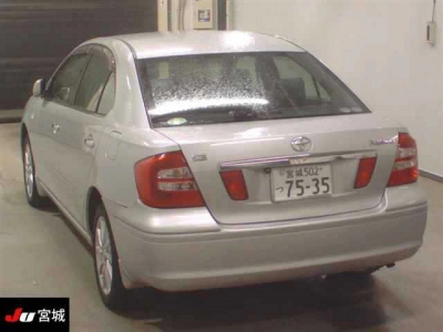 TOYOTA PREMIO