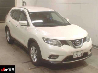 NISSAN X-TRAIL