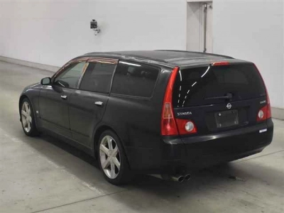 NISSAN STAGEA