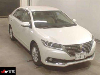 TOYOTA PREMIO