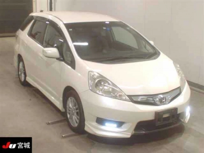 HONDA FIT SHUTTLE