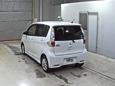 MITSUBISHI EK CUSTOM