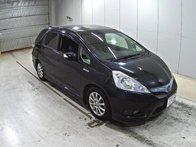 HONDA FIT SHUTTLE HYBRID