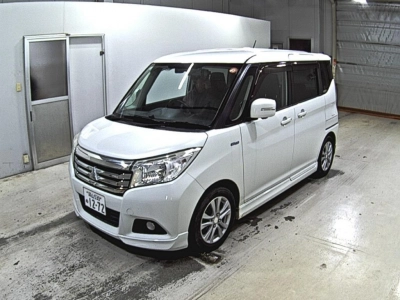 MITSUBISHI DELICA D:2