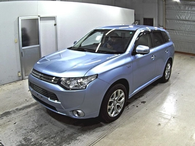 MITSUBISHI OUTLANDER PHEV