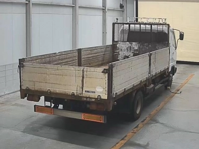 MITSUBISHI FUSO FIGHTER