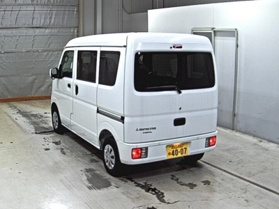 MITSUBISHI MINICAB