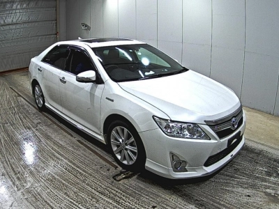 TOYOTA CAMRY