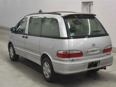 TOYOTA ESTIMA LUCIDA