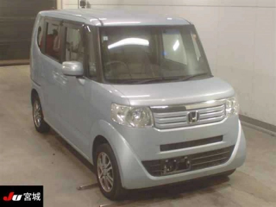 HONDA N BOX +