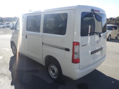 TOYOTA TOWN ACE VAN