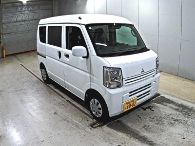 MITSUBISHI MINICAB