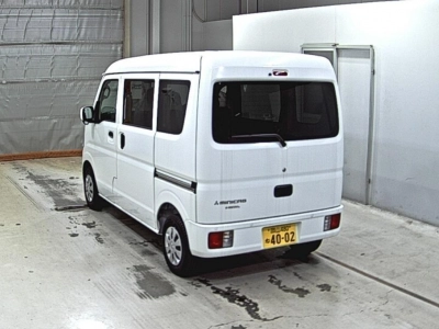 MITSUBISHI MINICAB