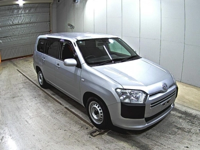 MAZDA FAMILIA VAN