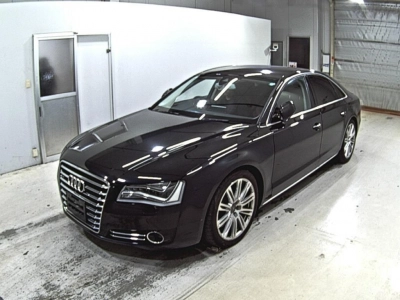 AUDI A8