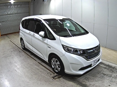 HONDA FREED HYBRID