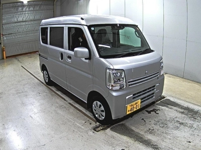 MITSUBISHI MINICAB