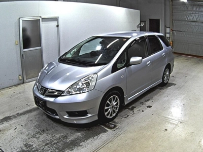 HONDA FIT SHUTTLE