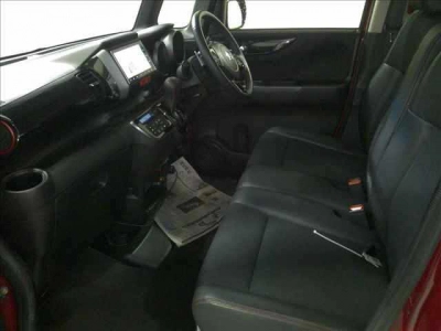 HONDA N BOX +