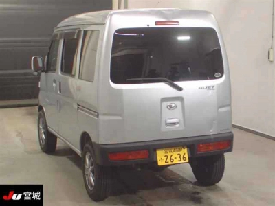 DAIHATSU HIJET VAN