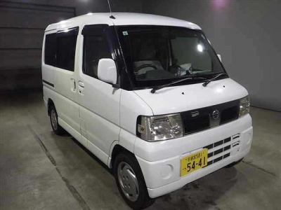 NISSAN CLIPPER RIO