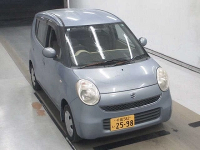 SUZUKI MRWAGON