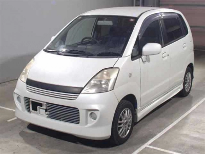 SUZUKI MRWAGON