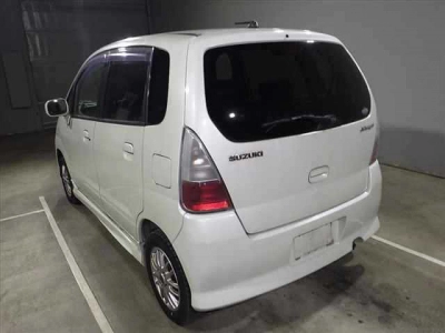 SUZUKI MRWAGON