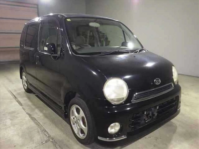 DAIHATSU MOVE LATTE