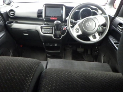 HONDA N BOX +
