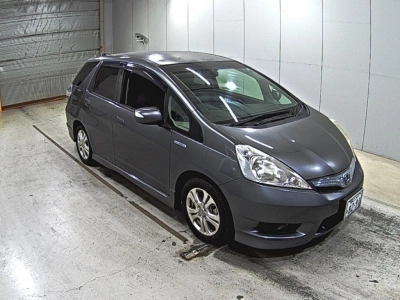 HONDA FIT SHUTTLE HYBRID