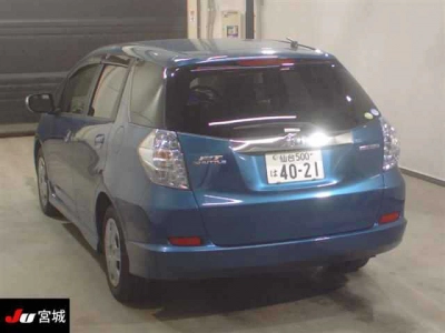 HONDA FIT SHUTTLE