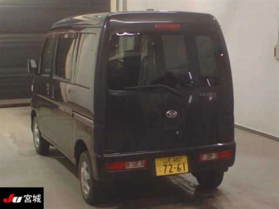 DAIHATSU HIJET VAN