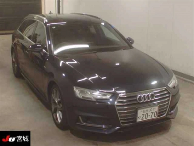 AUDI A4