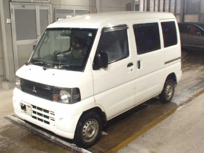 MITSUBISHI MINICAB